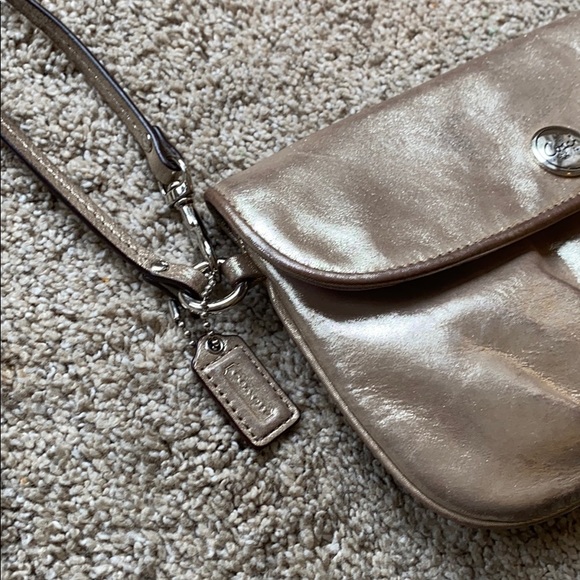 Gold Coach Clutch/Wristlet - Picture 2 of 8